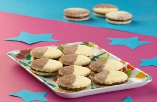 Alfajores de maicena Alfajores de maicena